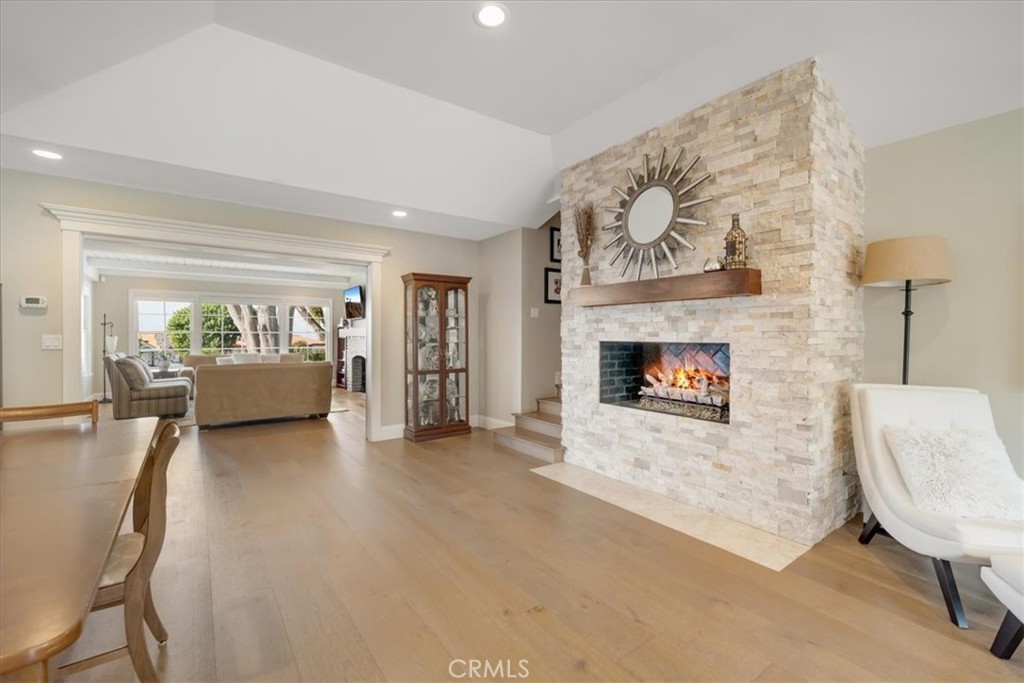 1517 Espinosa Circle