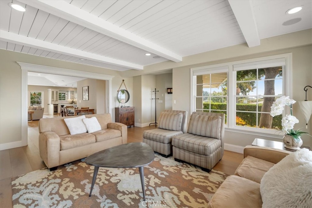 1517 Espinosa Circle