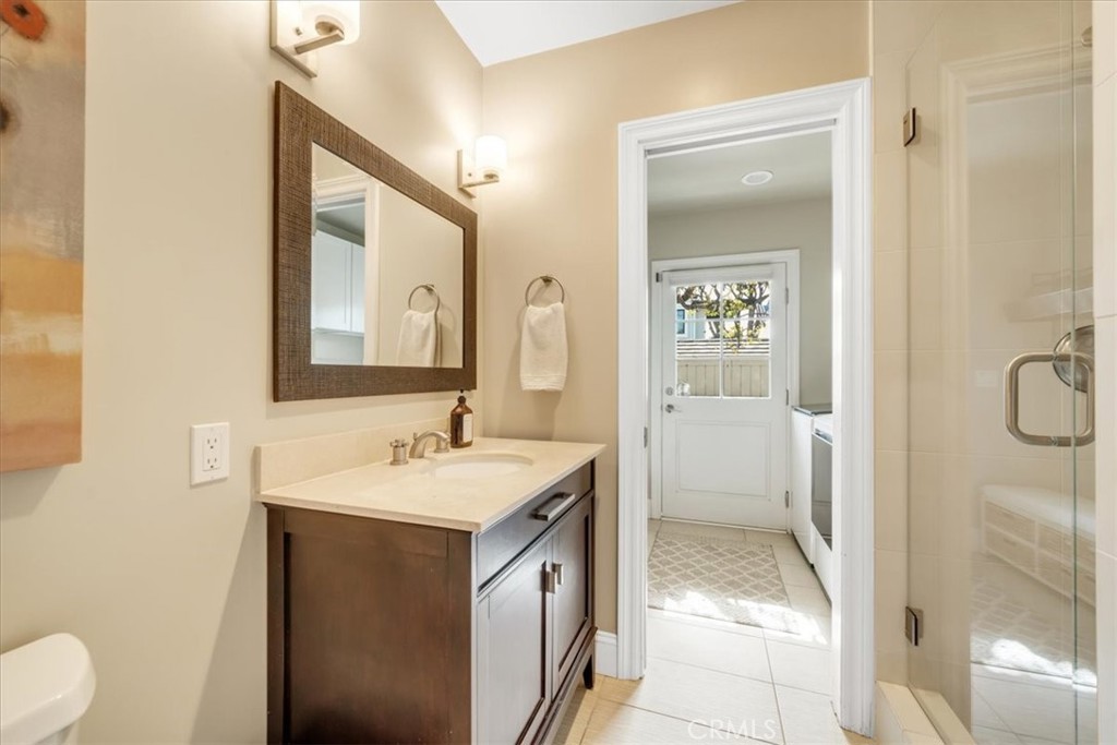 1517 Espinosa Circle