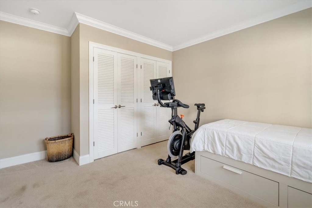 1517 Espinosa Circle