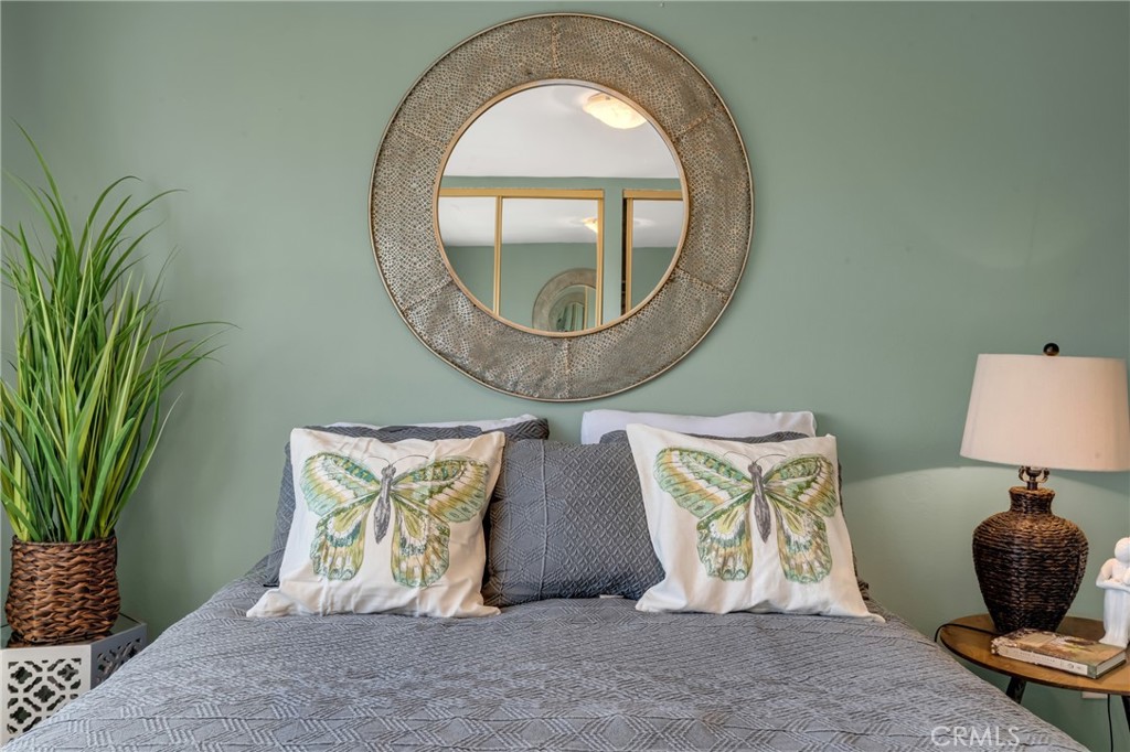 1311 S Grand Avenue 17