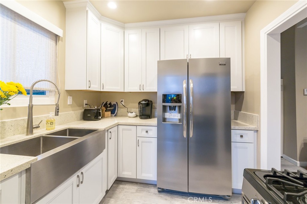 1719 Camino de la Costa