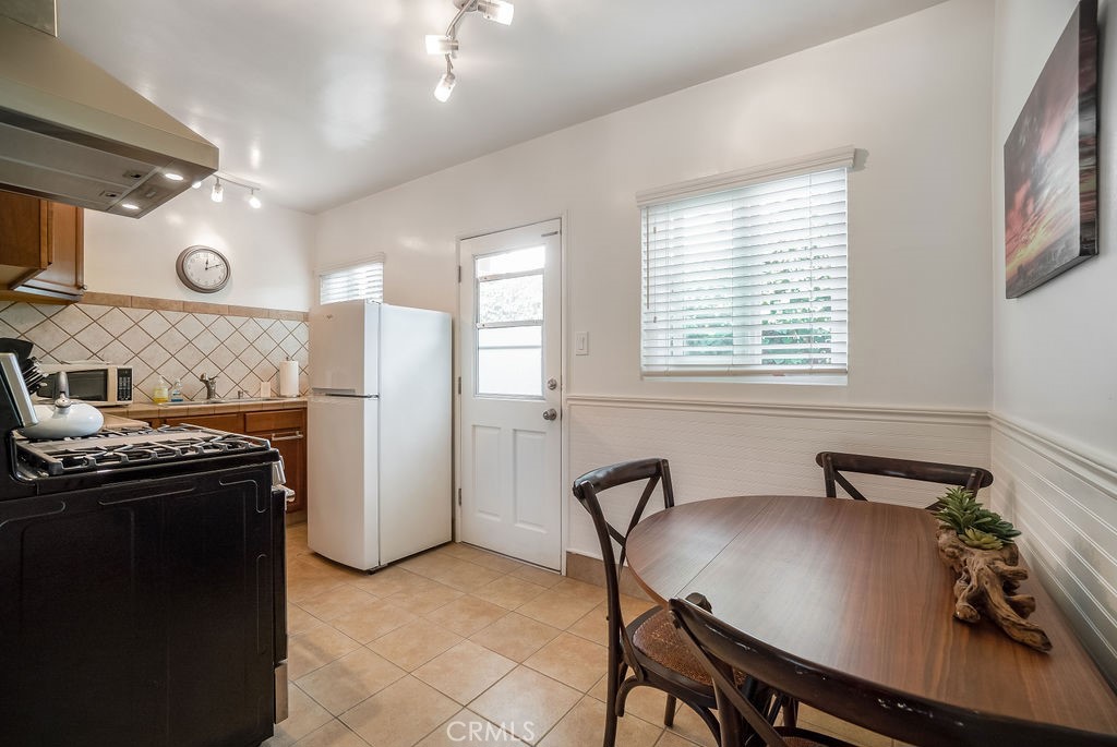 1719 Camino de la Costa