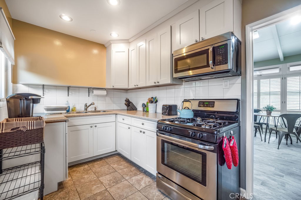 1719 Camino de la Costa