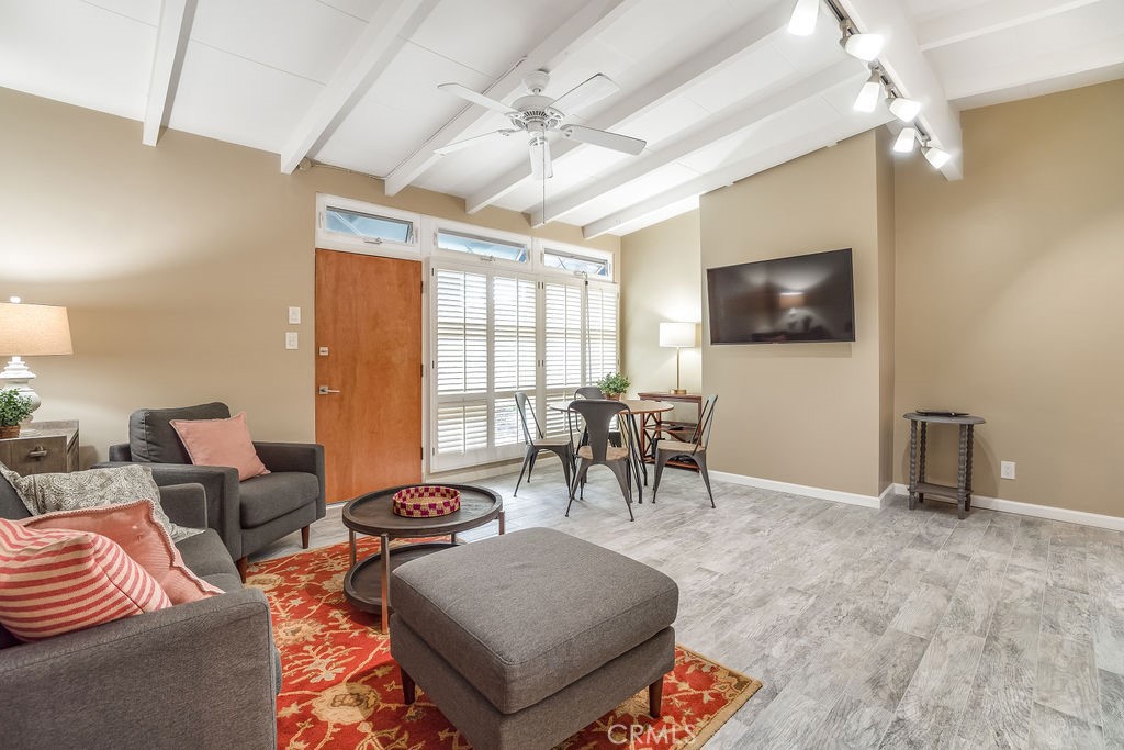 1719 Camino de la Costa