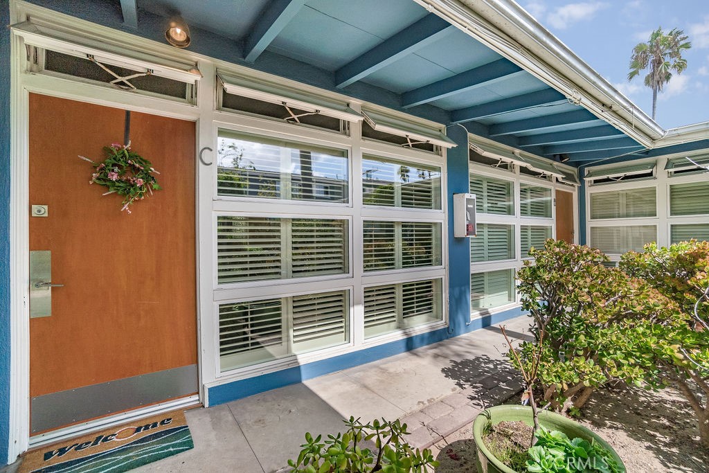 1719 Camino de la Costa