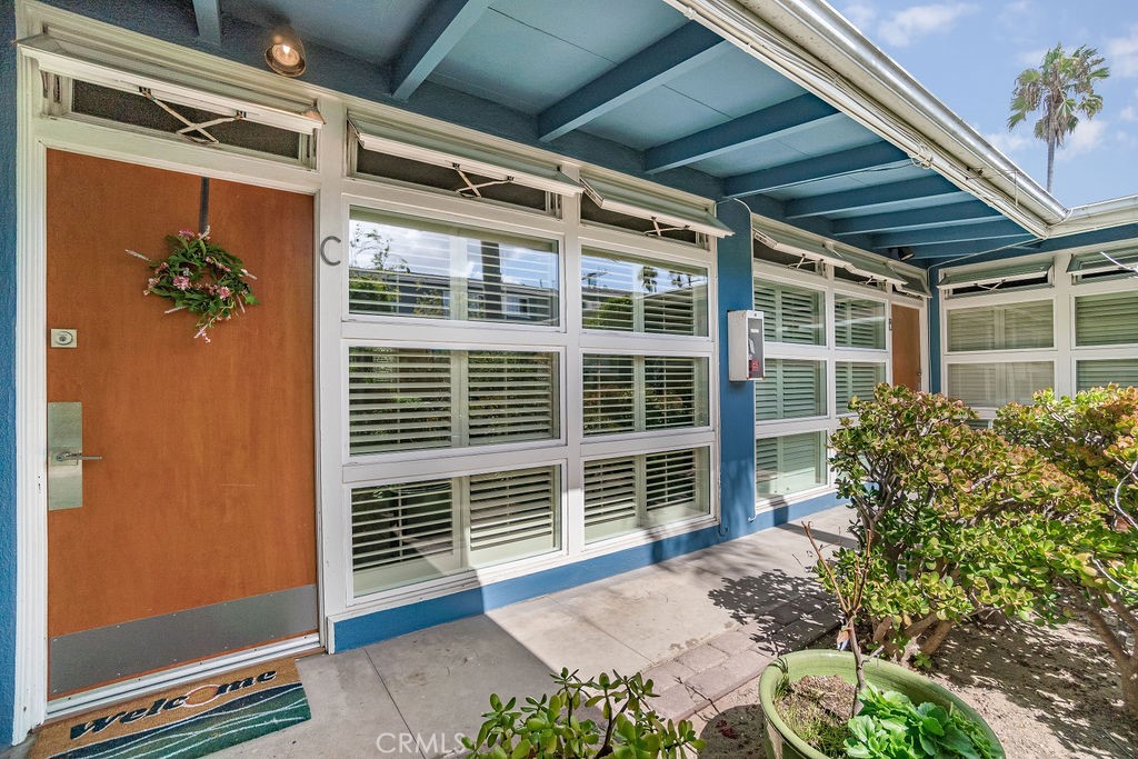 1719 Camino de la Costa