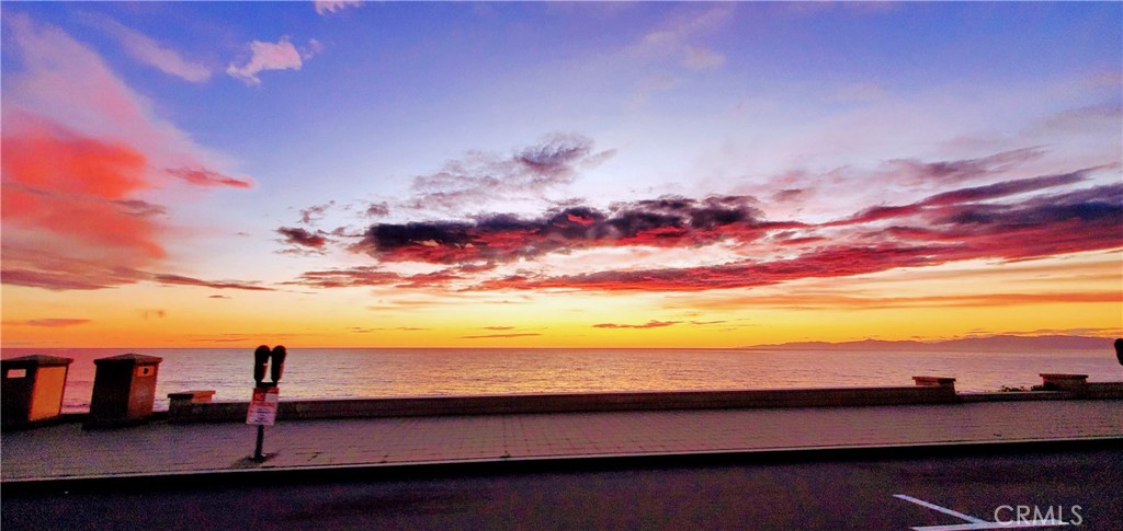 1719 Camino de la Costa