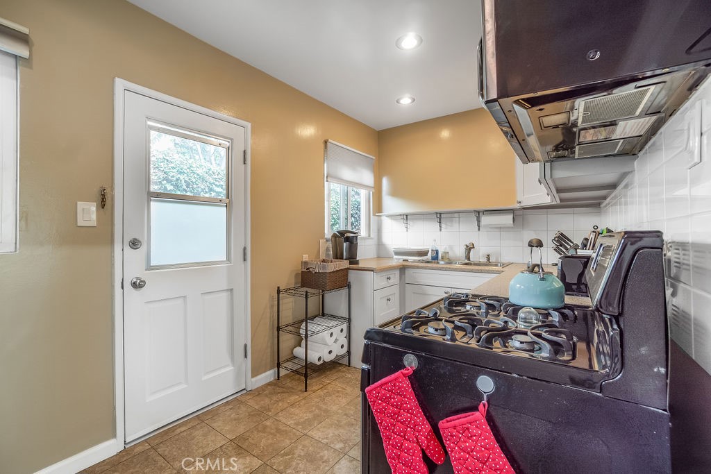 1719 Camino de la Costa