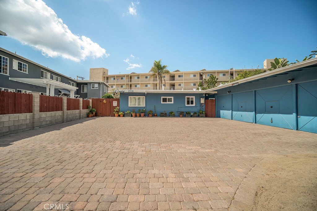 1719 Camino de la Costa