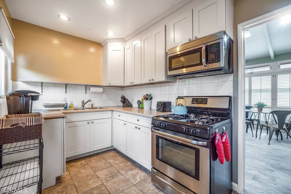 1719 Camino de la Costa