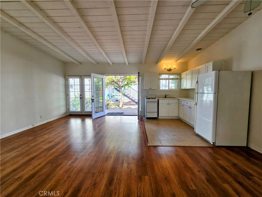 1416 Manhattan Beach