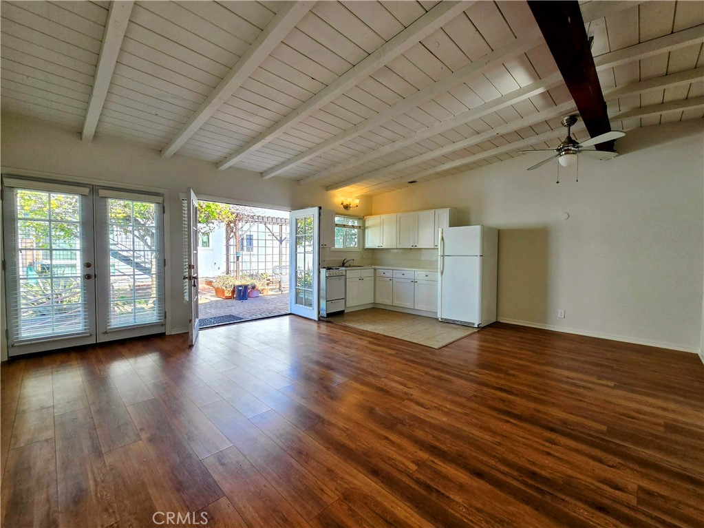 1416 Manhattan Beach