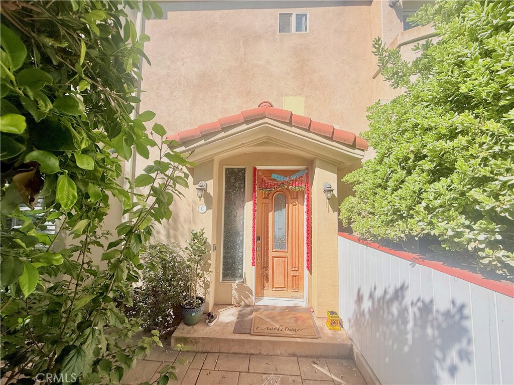 2413 Cabrillo C