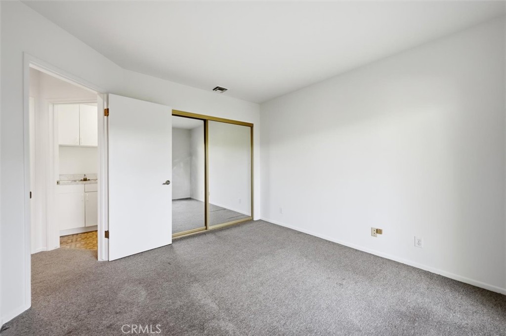 3609 Walnut