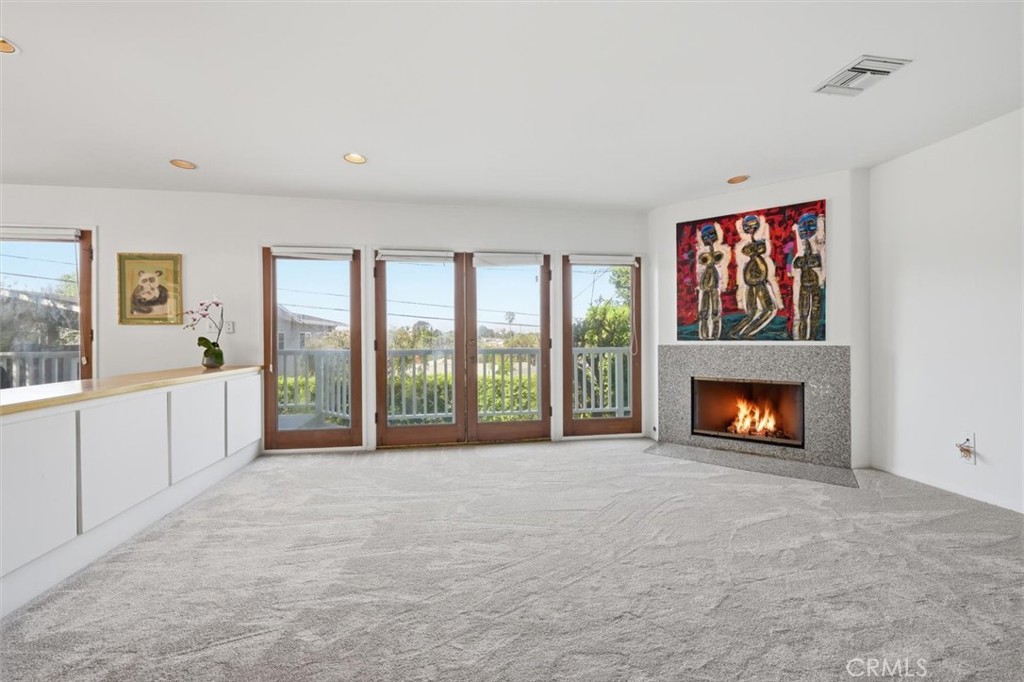 3609 Walnut