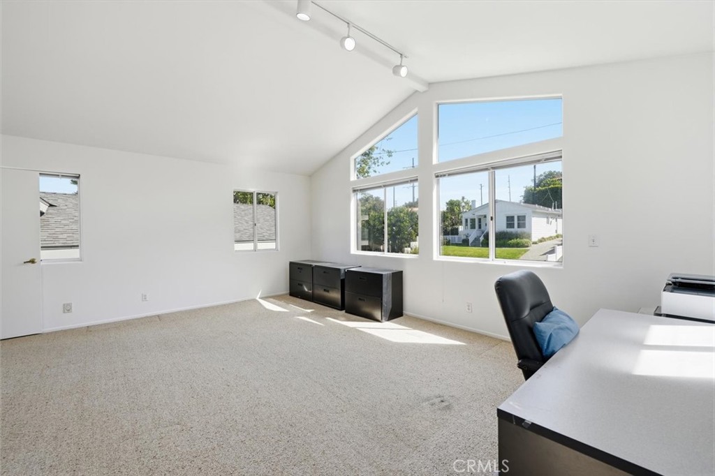 3609 Walnut