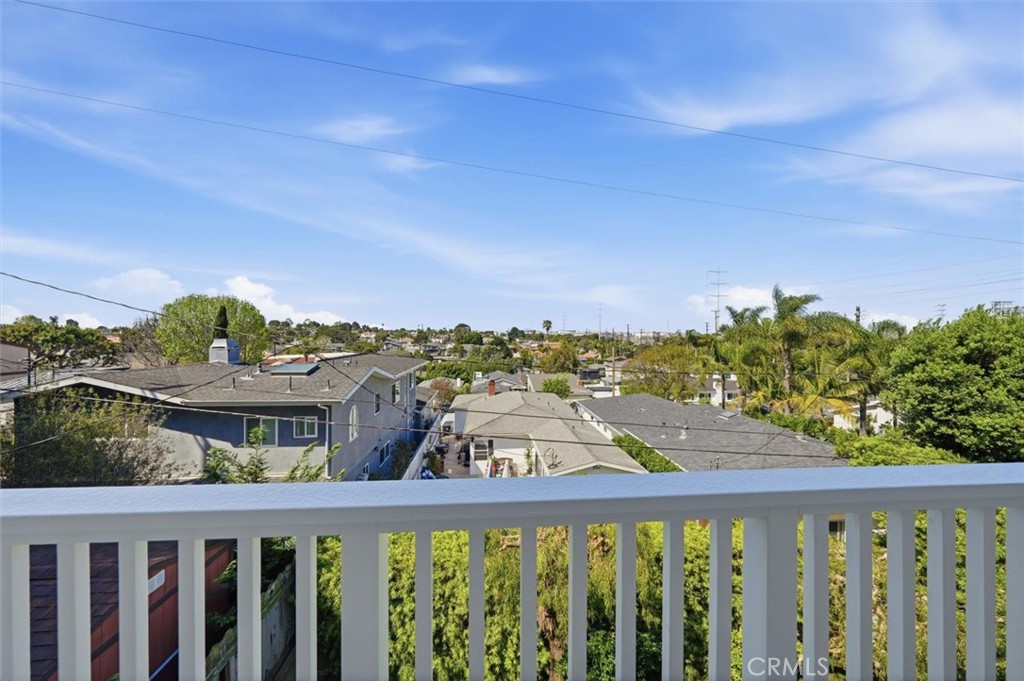 3609 Walnut