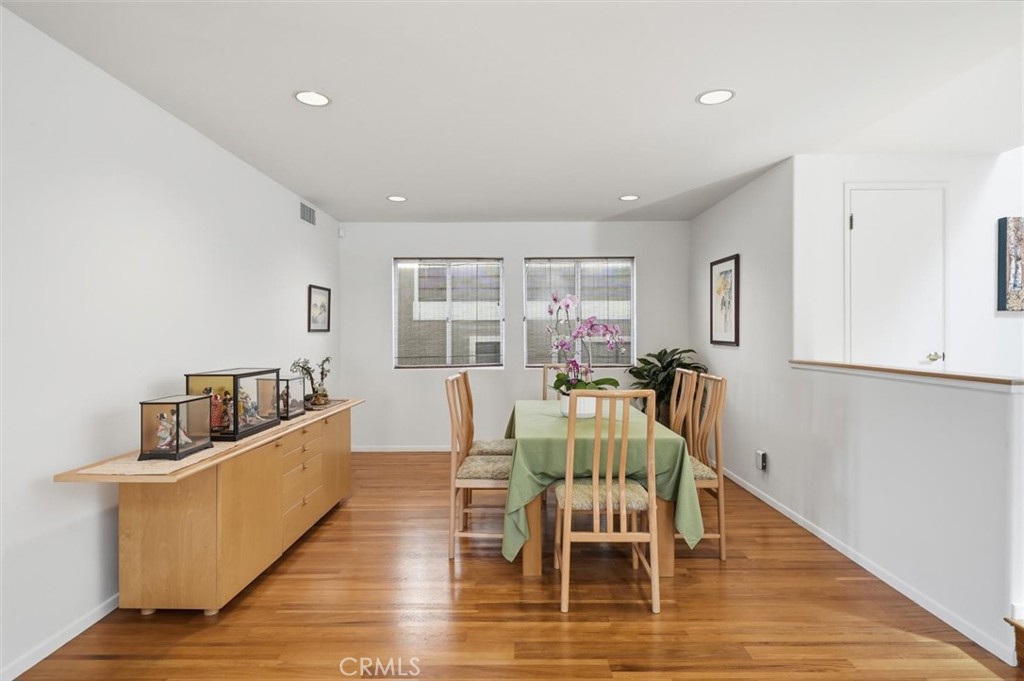 3609 Walnut