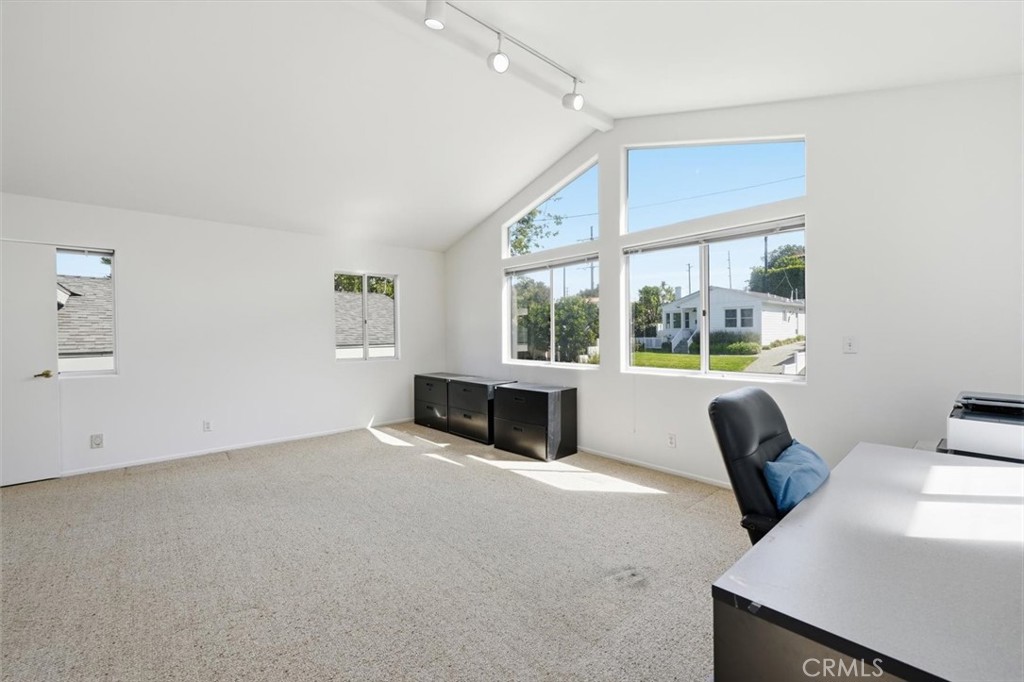 3609 Walnut