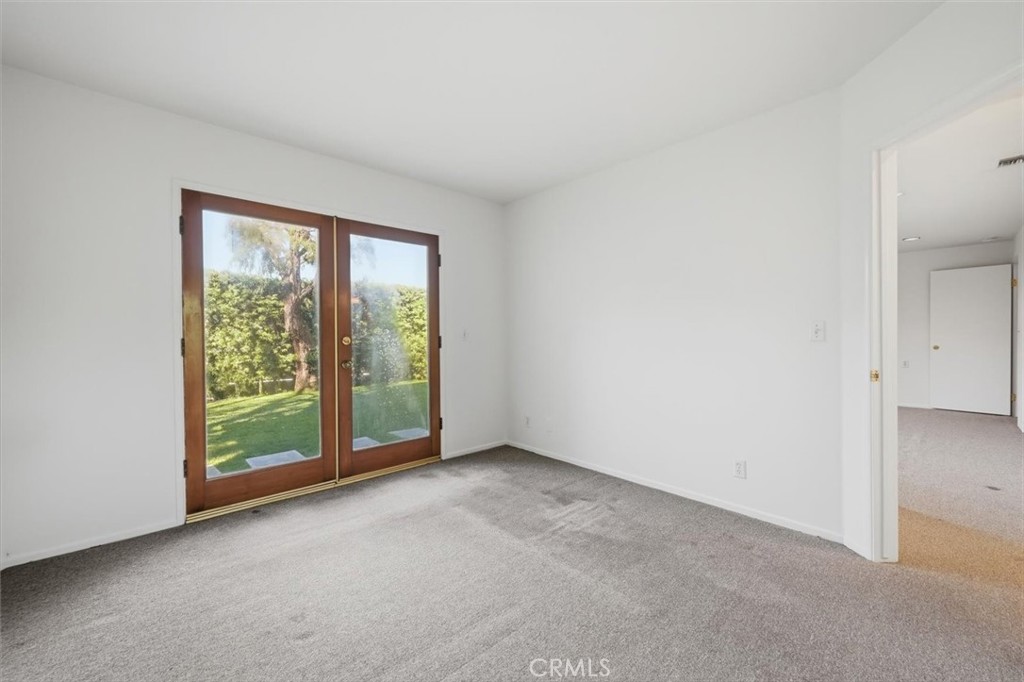 3609 Walnut