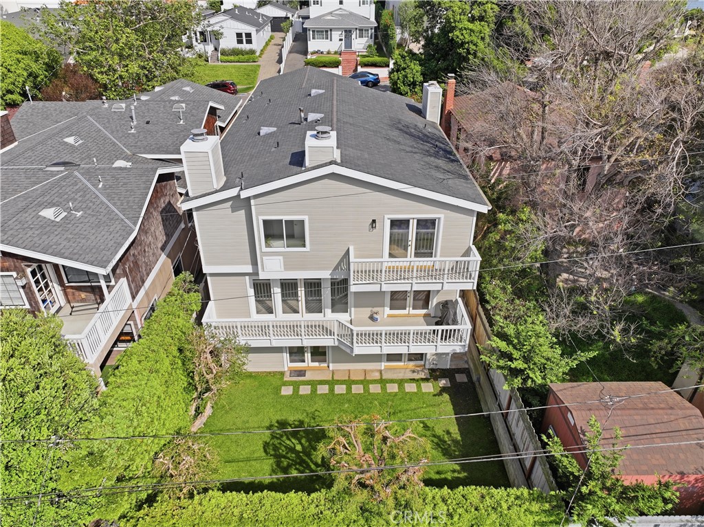 3609 Walnut