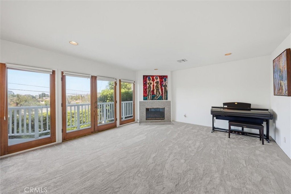 3609 Walnut