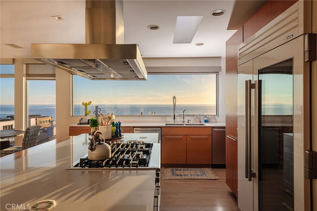 121 16th Street