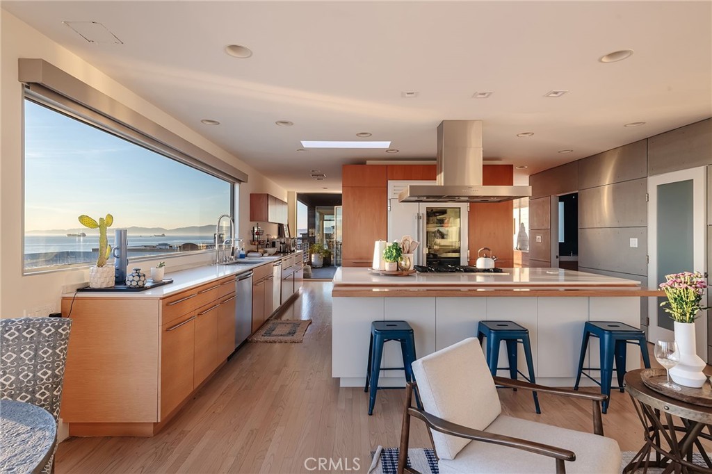 121 16th Street