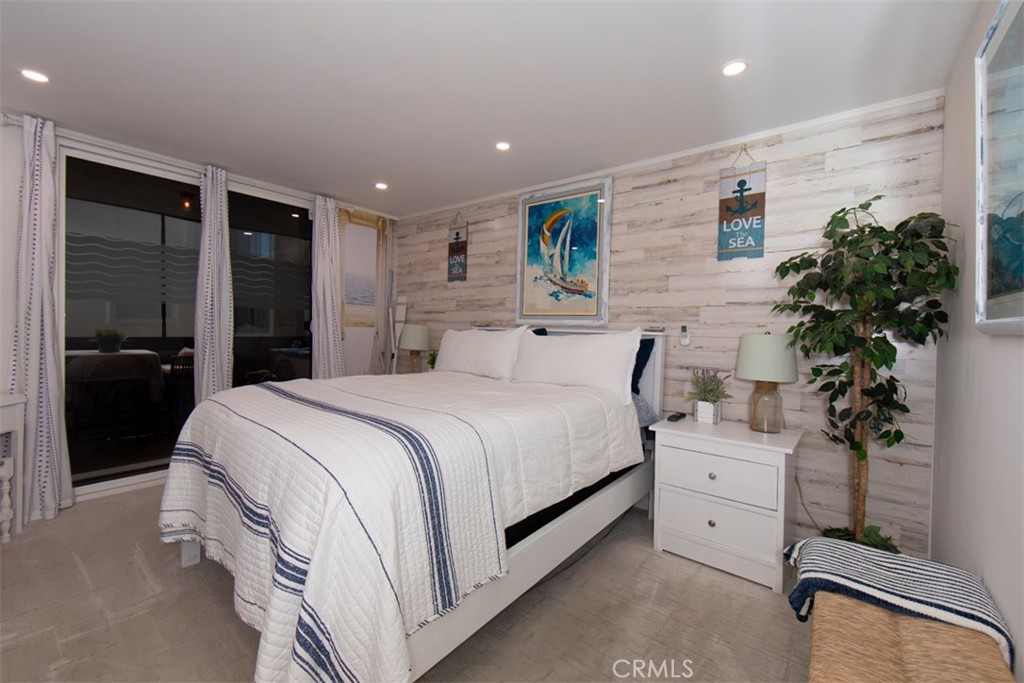 28121 Highridge