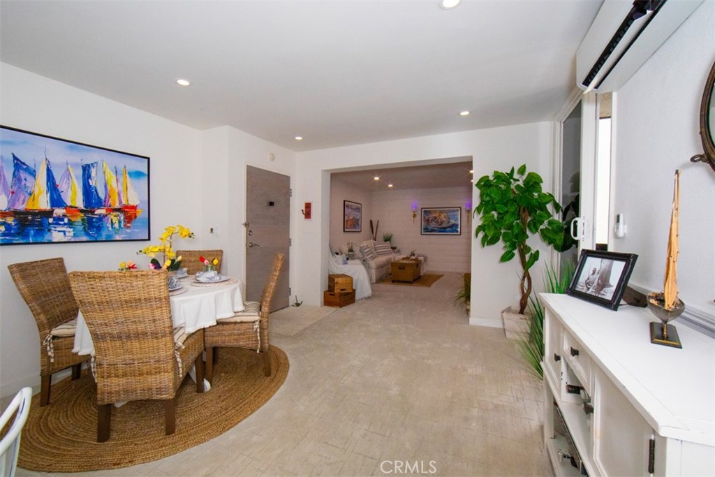 28121 Highridge