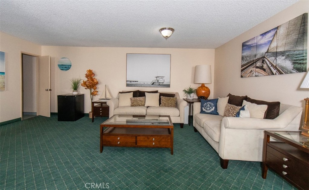 28121 Highridge