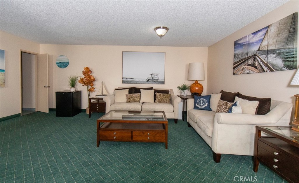28121 Highridge