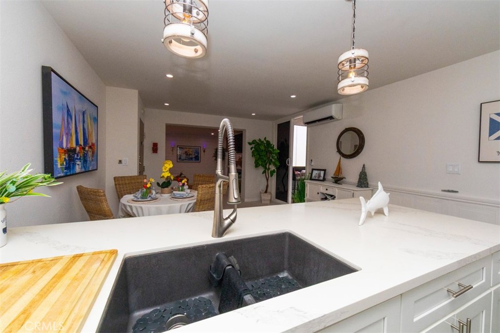 28121 Highridge