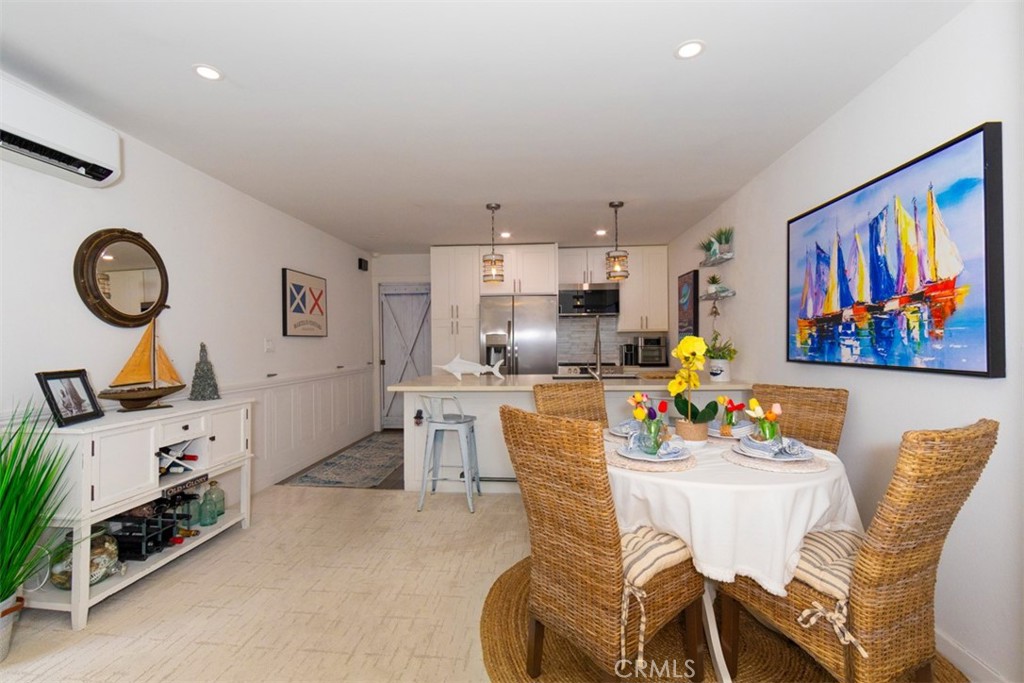 28121 Highridge
