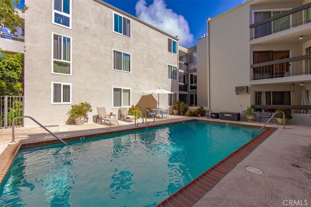28121 Highridge