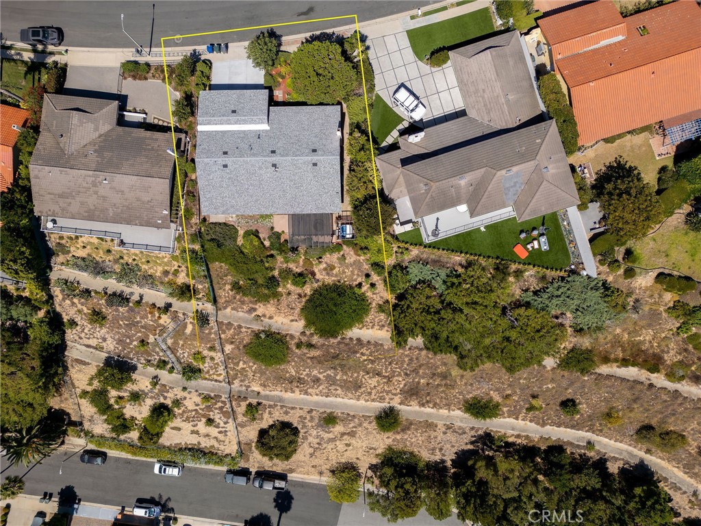 3418 Seaglen Drive