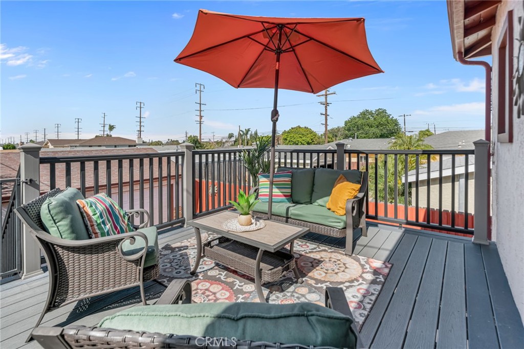 2411 W 251st