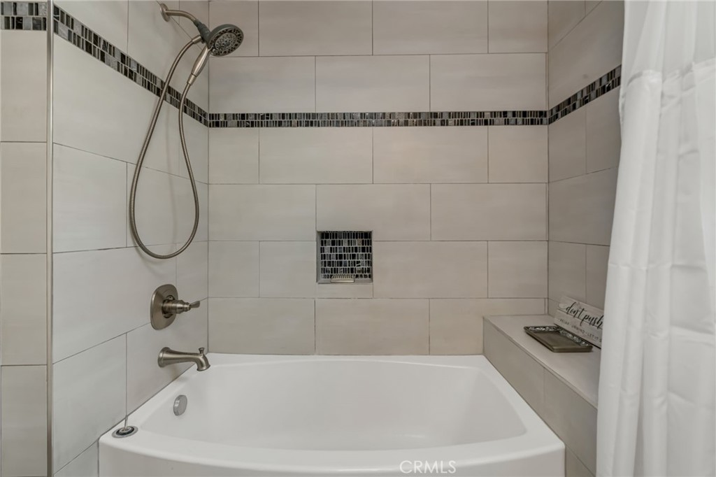 2411 W 251st