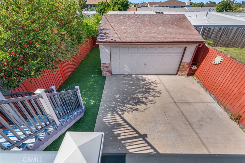 2411 W 251st