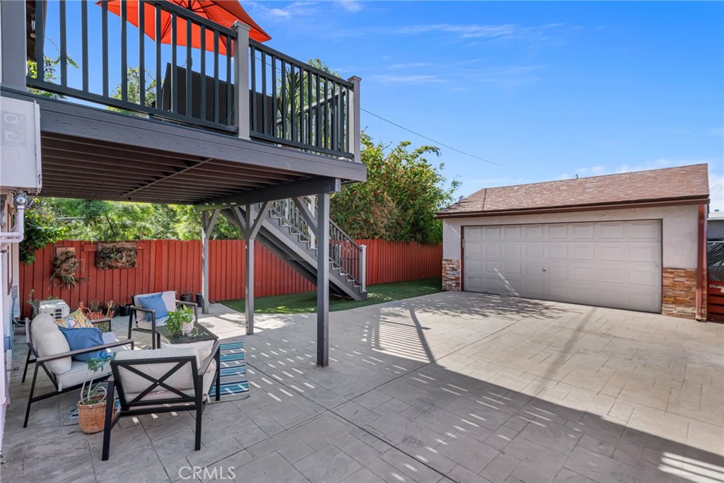 2411 W 251st