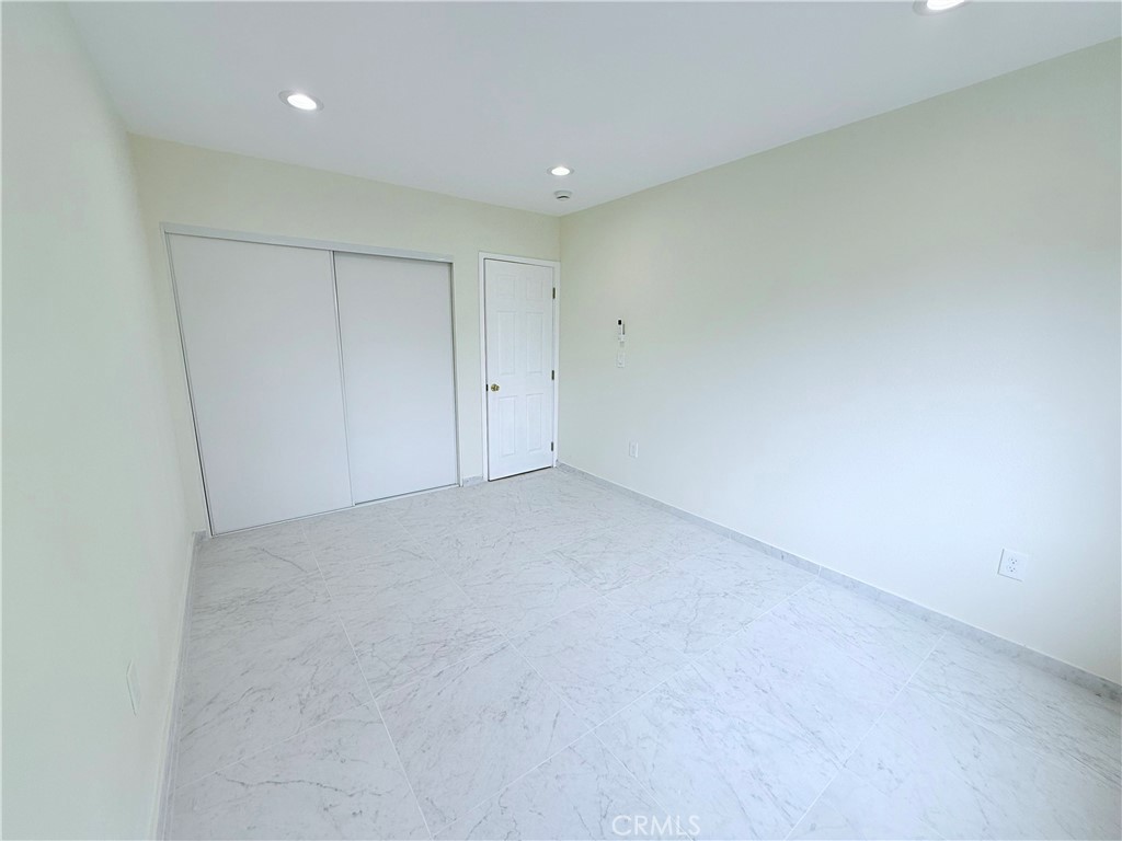 17513 Glenburn
