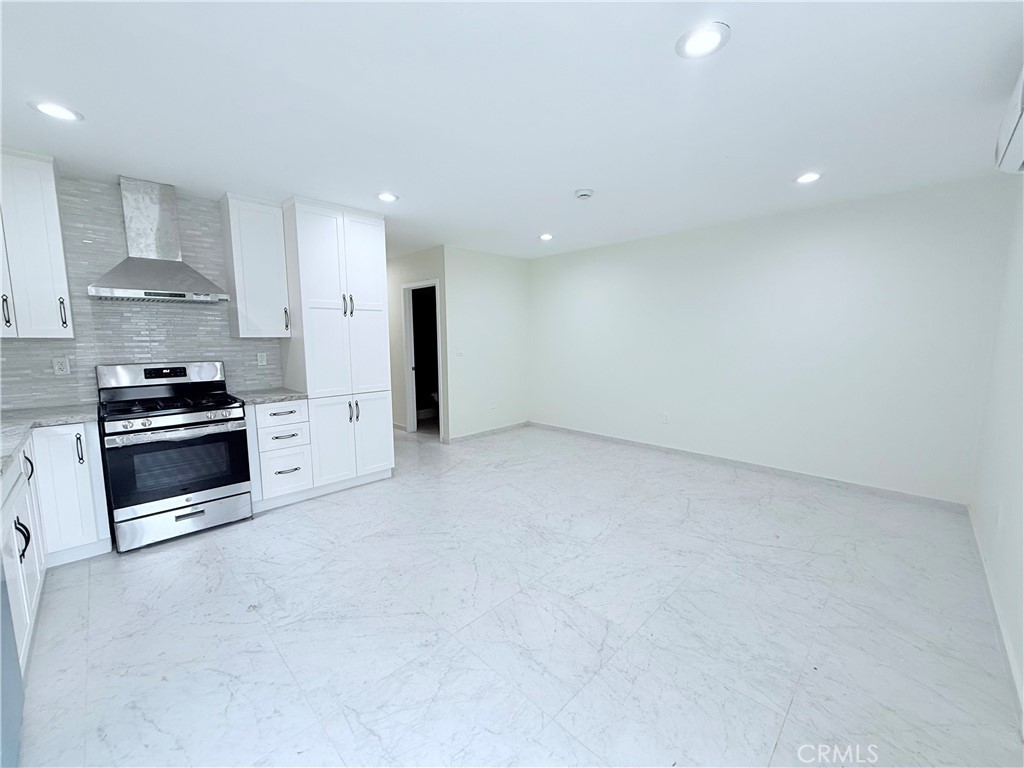17513 Glenburn