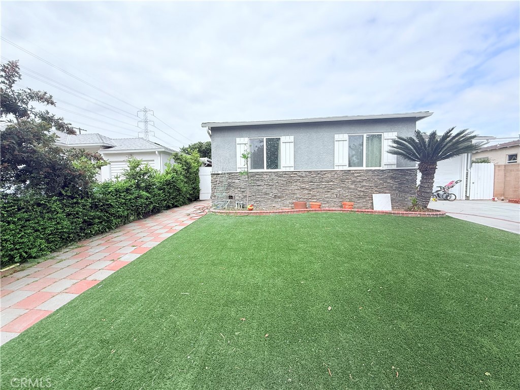 17513 Glenburn