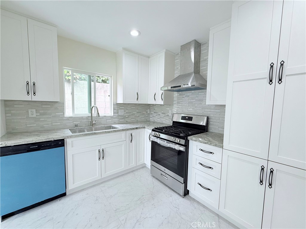 17513 Glenburn