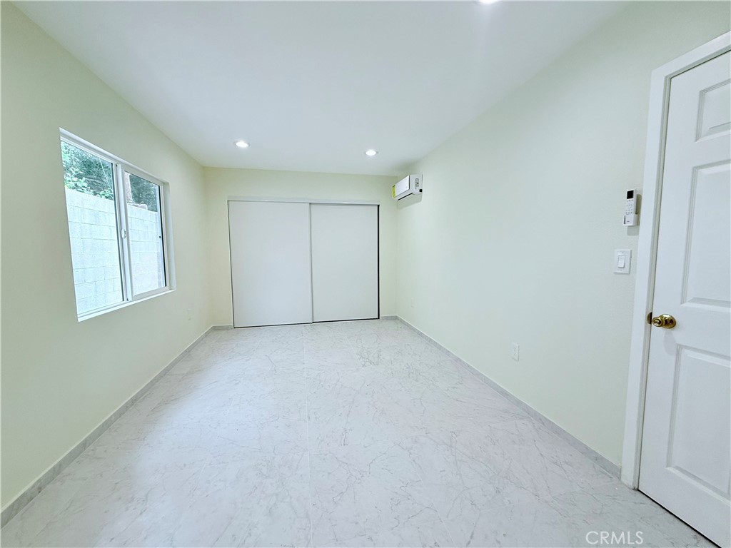 17513 Glenburn