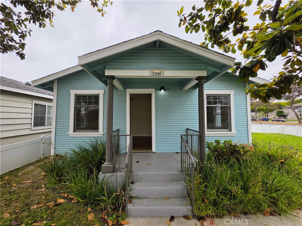 2226 Arlington Avenue
