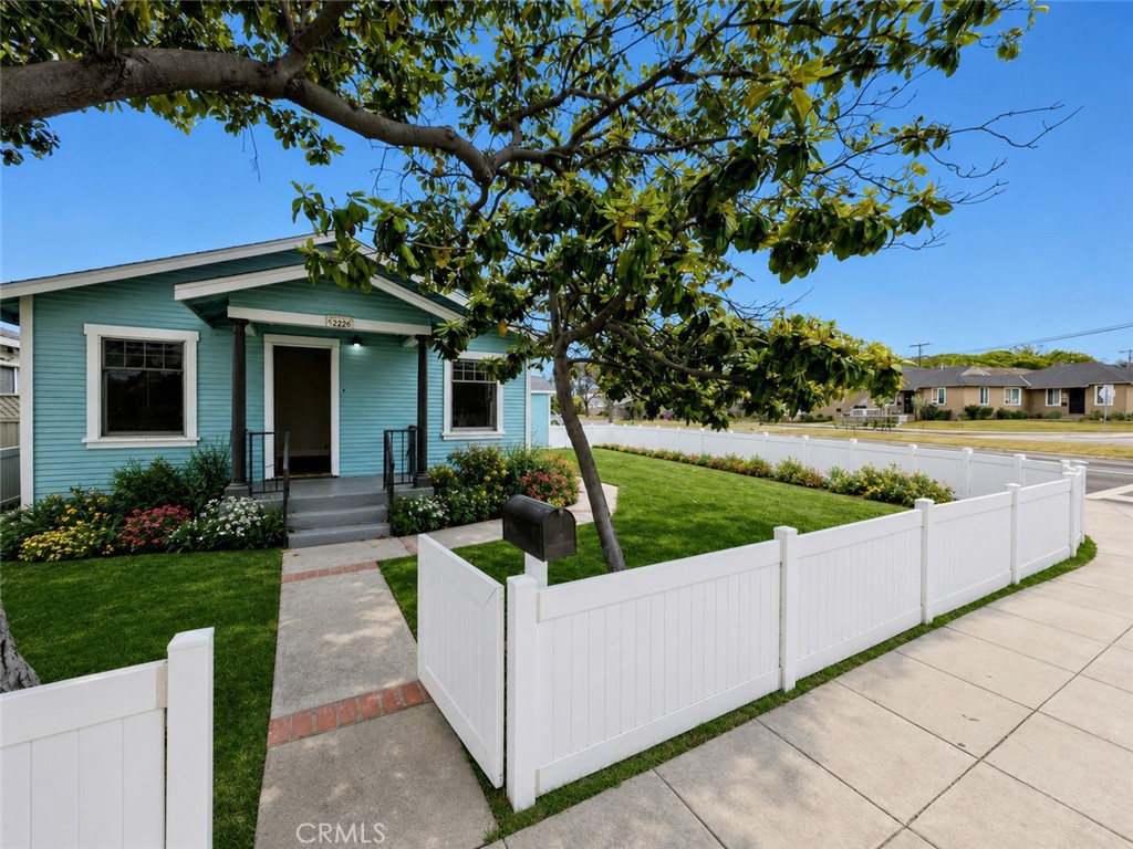 2226 Arlington Avenue