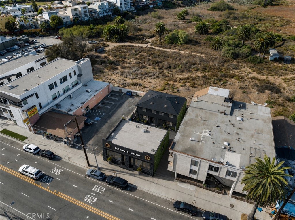 323 Culver Boulevard