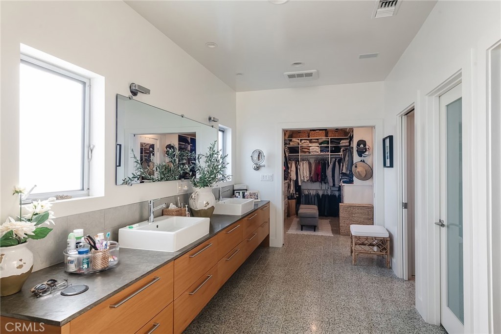 121 16th Street